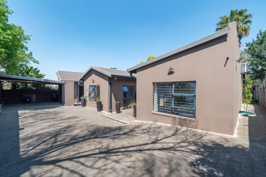 3 Bedroom Property for Sale in Sharonlea Gauteng