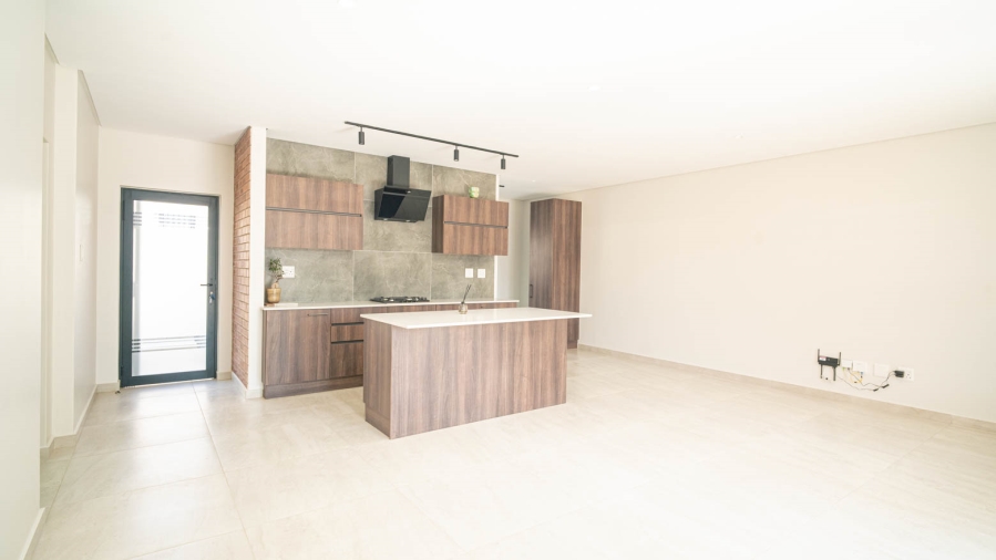 To Let 2 Bedroom Property for Rent in Carlswald Gauteng