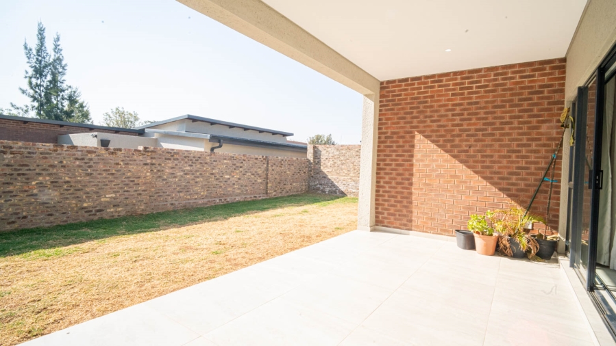 To Let 2 Bedroom Property for Rent in Carlswald Gauteng