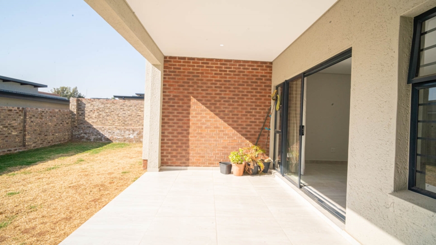 To Let 2 Bedroom Property for Rent in Carlswald Gauteng