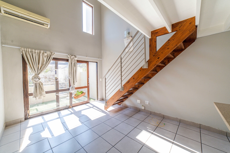 To Let 1 Bedroom Property for Rent in Fourways Gauteng