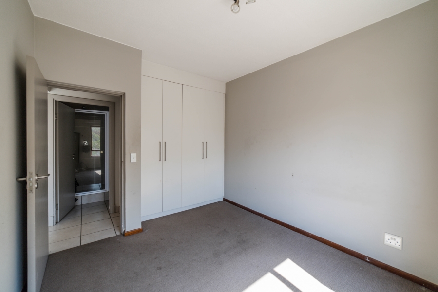 To Let 1 Bedroom Property for Rent in Fourways Gauteng