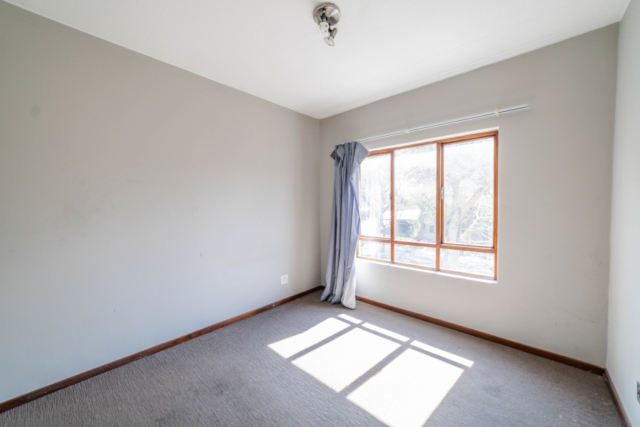 To Let 1 Bedroom Property for Rent in Fourways Gauteng