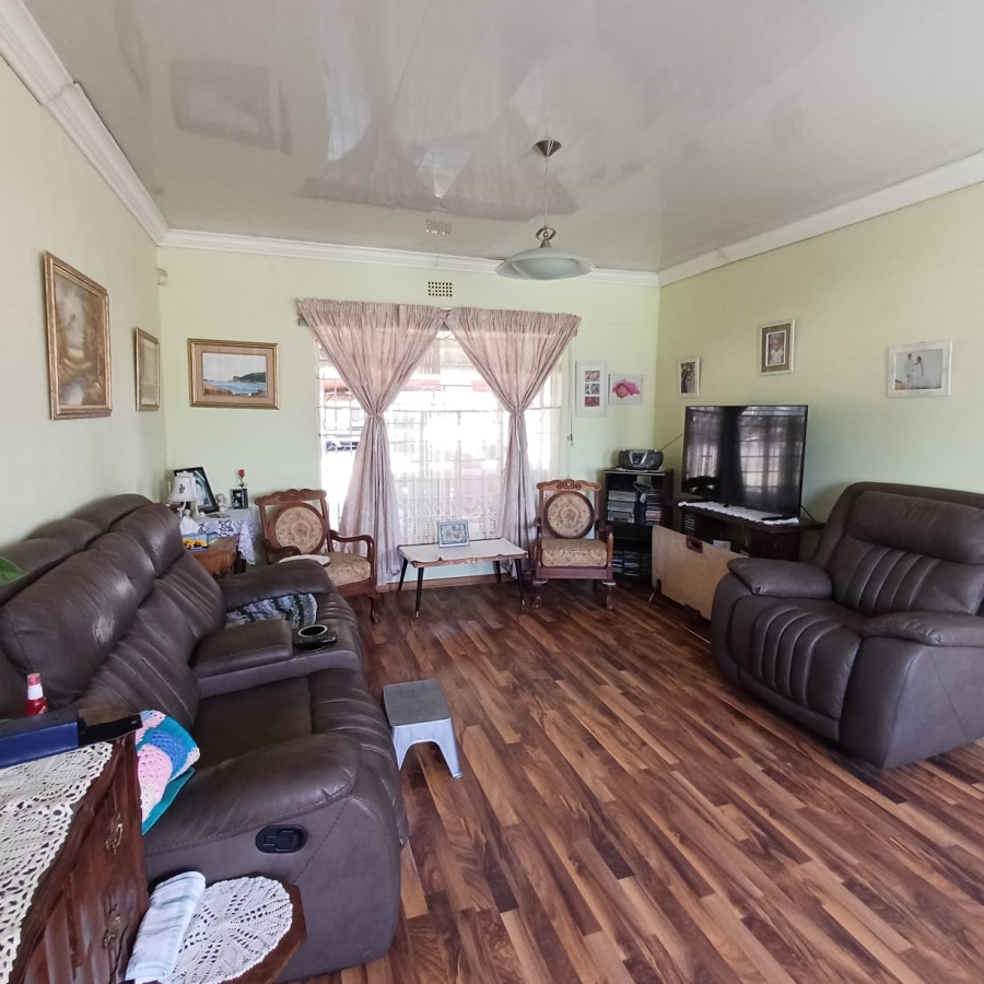 3 Bedroom Property for Sale in Buyscelia Gauteng