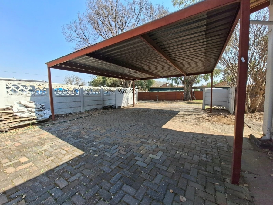 Commercial Property for Sale in Three Rivers Gauteng