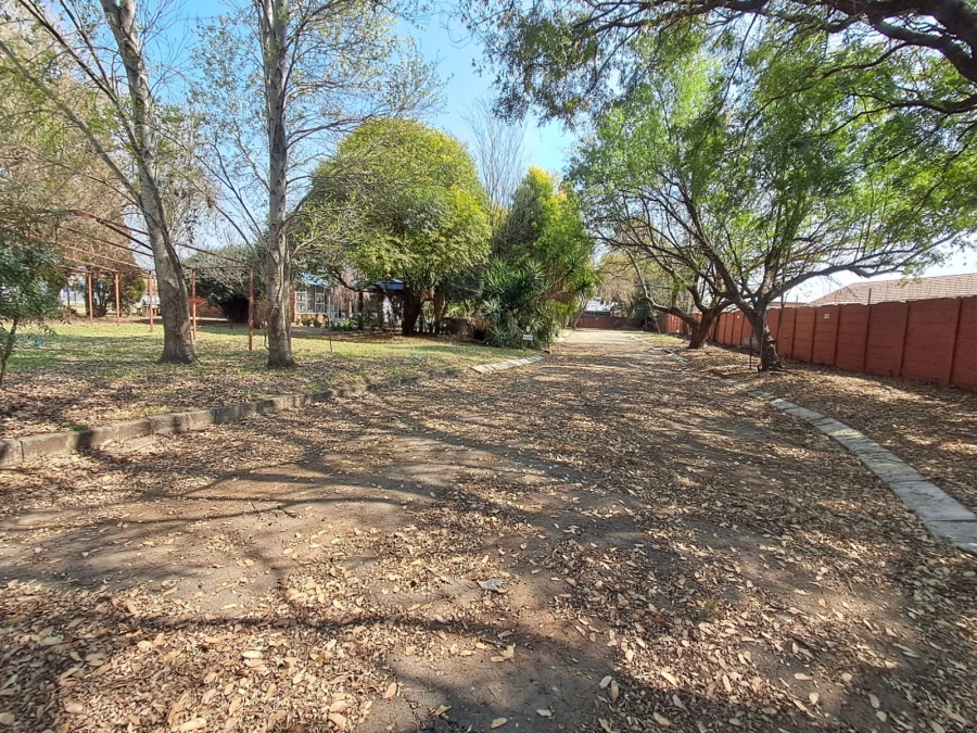Commercial Property for Sale in Three Rivers Gauteng