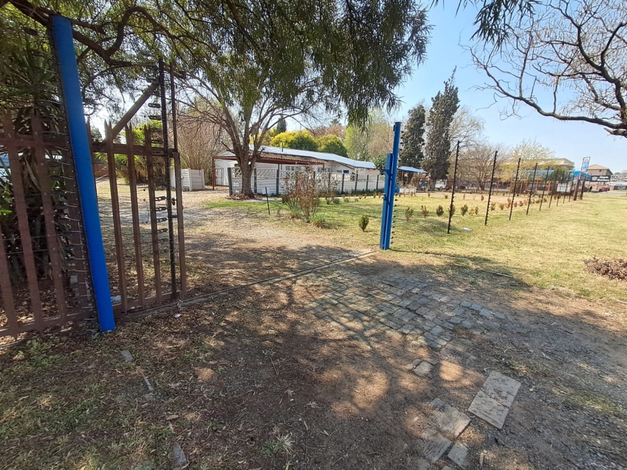 Commercial Property for Sale in Three Rivers Gauteng