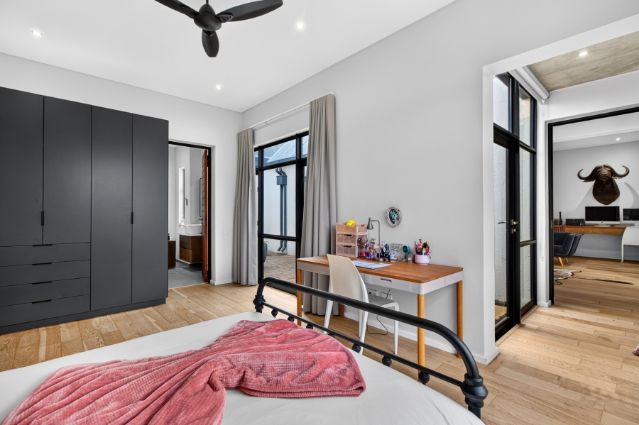 6 Bedroom Property for Sale in Southdowns Estate Gauteng