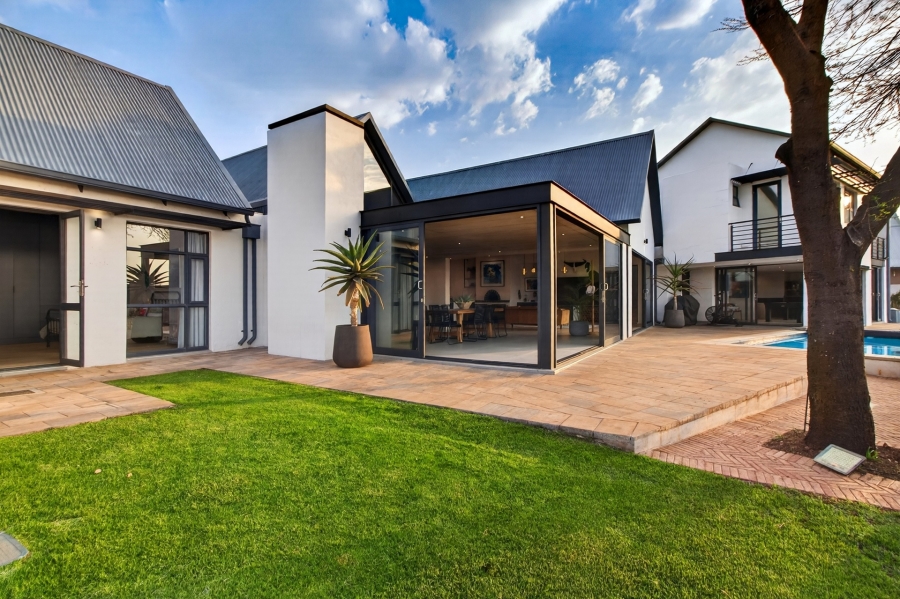 6 Bedroom Property for Sale in Southdowns Estate Gauteng
