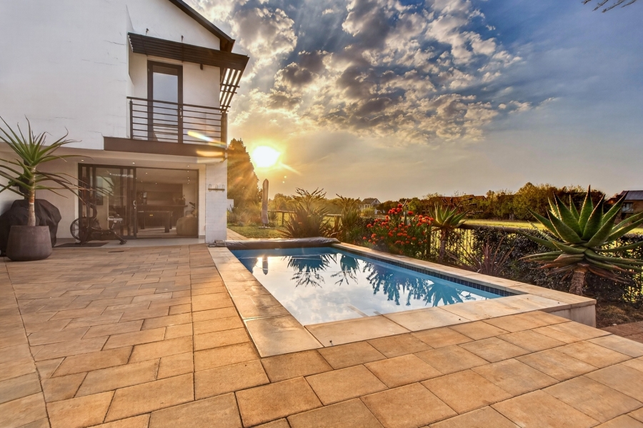 6 Bedroom Property for Sale in Southdowns Estate Gauteng