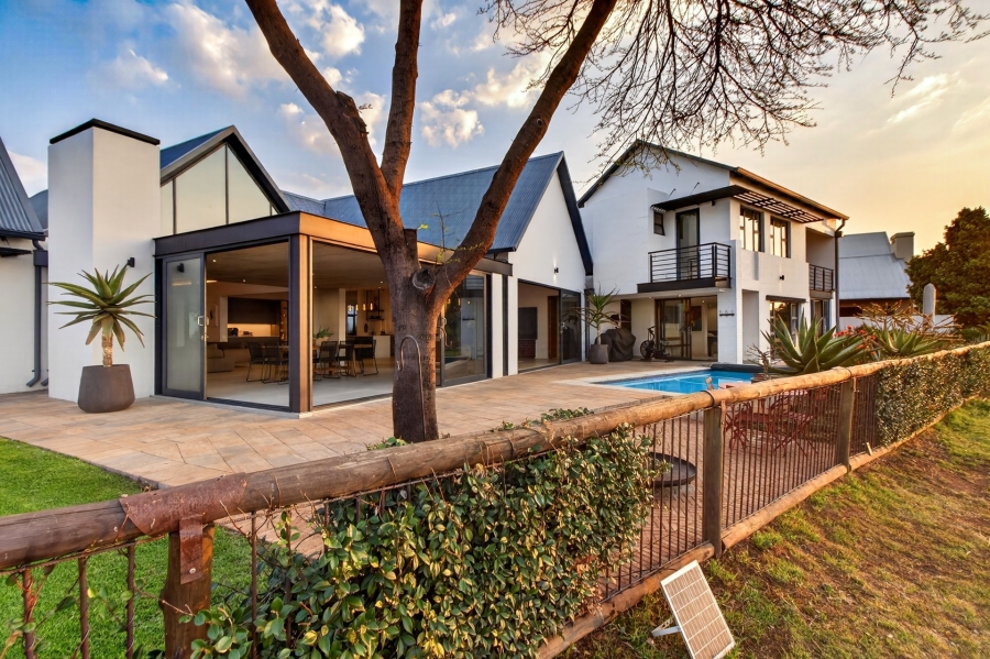 6 Bedroom Property for Sale in Southdowns Estate Gauteng