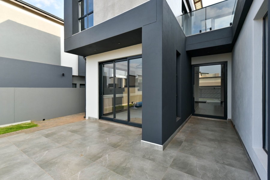 4 Bedroom Property for Sale in Fountainbrook Estate Gauteng