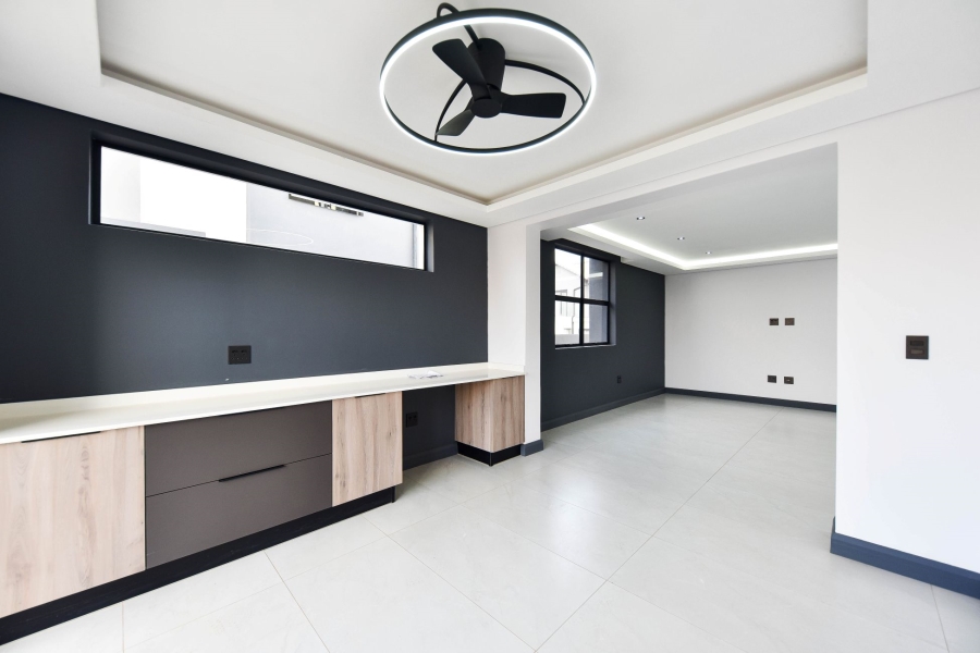 4 Bedroom Property for Sale in Fountainbrook Estate Gauteng