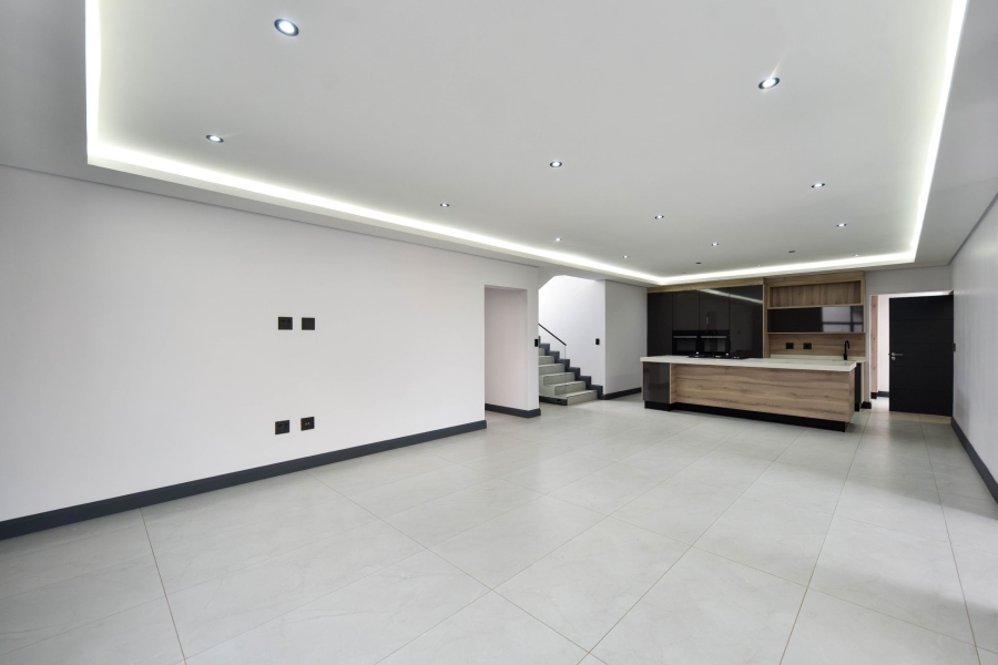 4 Bedroom Property for Sale in Fountainbrook Estate Gauteng