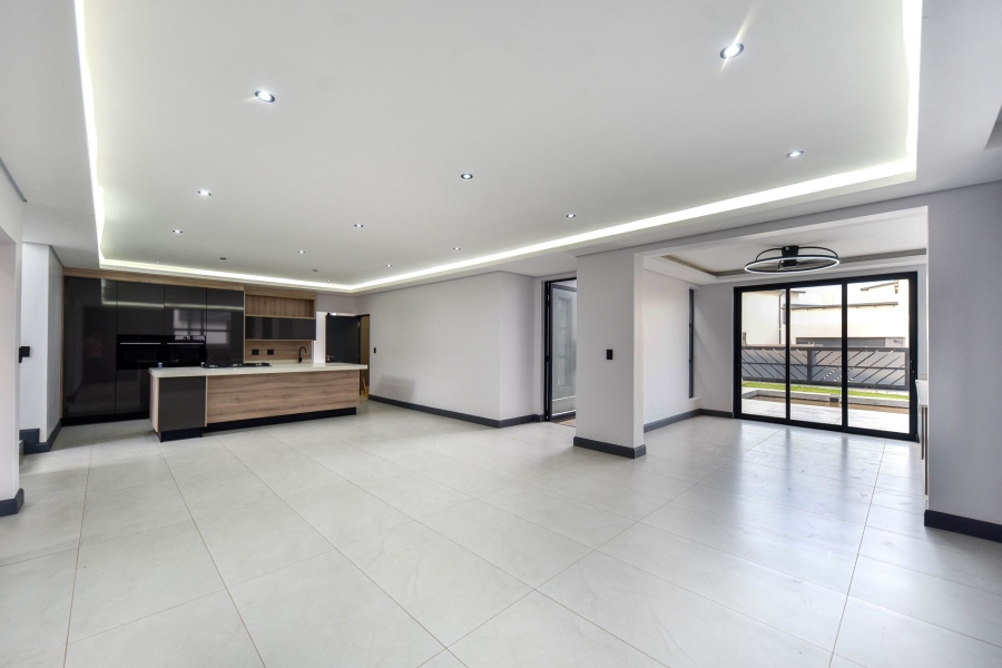 4 Bedroom Property for Sale in Fountainbrook Estate Gauteng