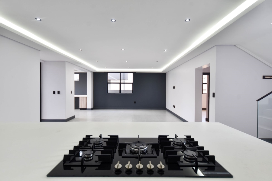 4 Bedroom Property for Sale in Fountainbrook Estate Gauteng