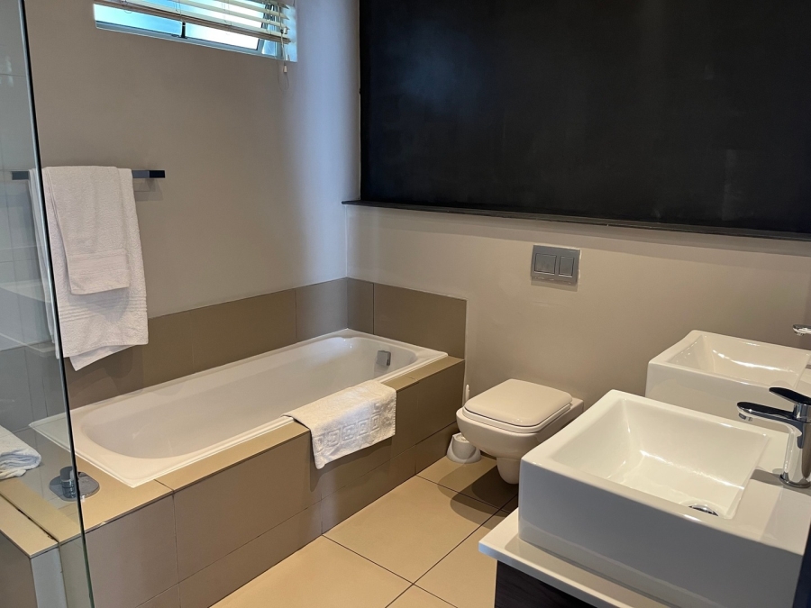 To Let 2 Bedroom Property for Rent in Sandown Gauteng