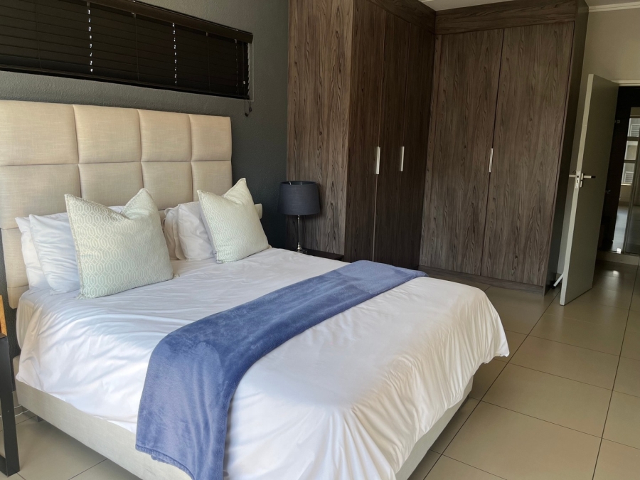 To Let 2 Bedroom Property for Rent in Sandown Gauteng