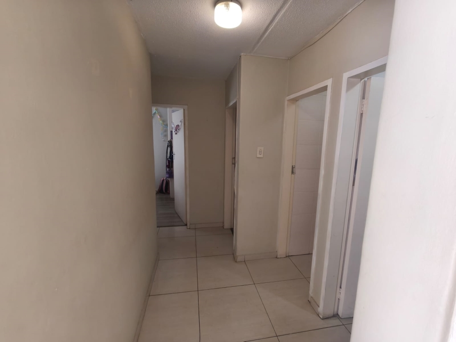 To Let 3 Bedroom Property for Rent in Roodepoort Gauteng