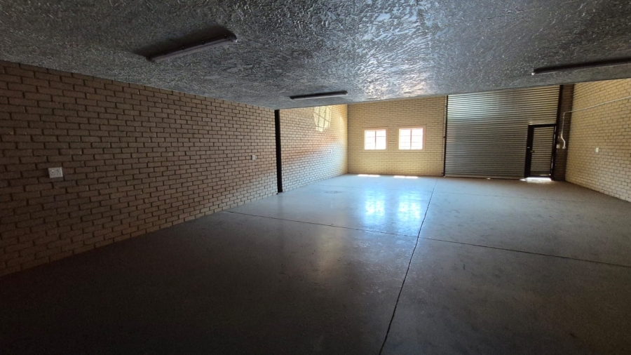 To Let Commercial Property for Rent in Hennopspark Gauteng