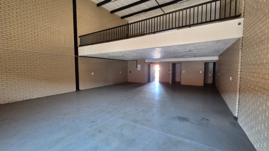 To Let Commercial Property for Rent in Hennopspark Gauteng