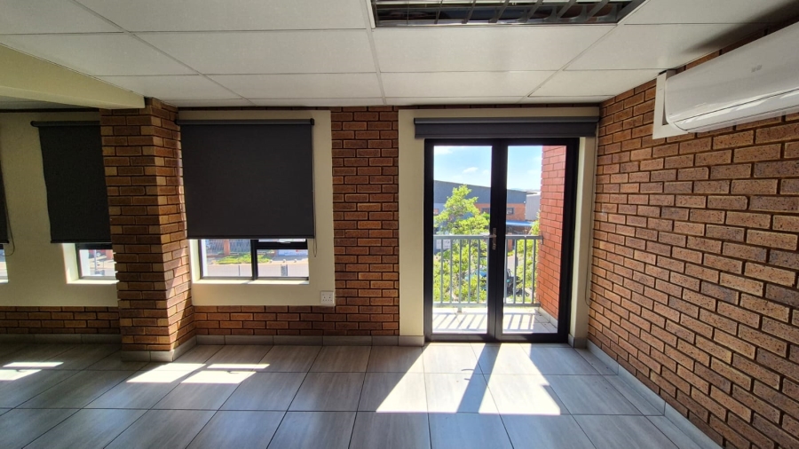 To Let Commercial Property for Rent in Hennopspark Gauteng