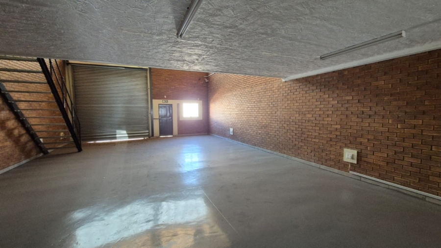 To Let Commercial Property for Rent in Hennopspark Gauteng