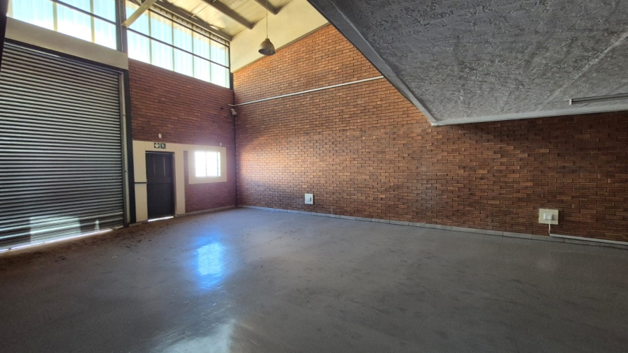 To Let Commercial Property for Rent in Hennopspark Gauteng