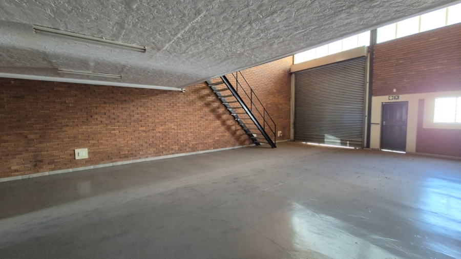To Let Commercial Property for Rent in Hennopspark Gauteng