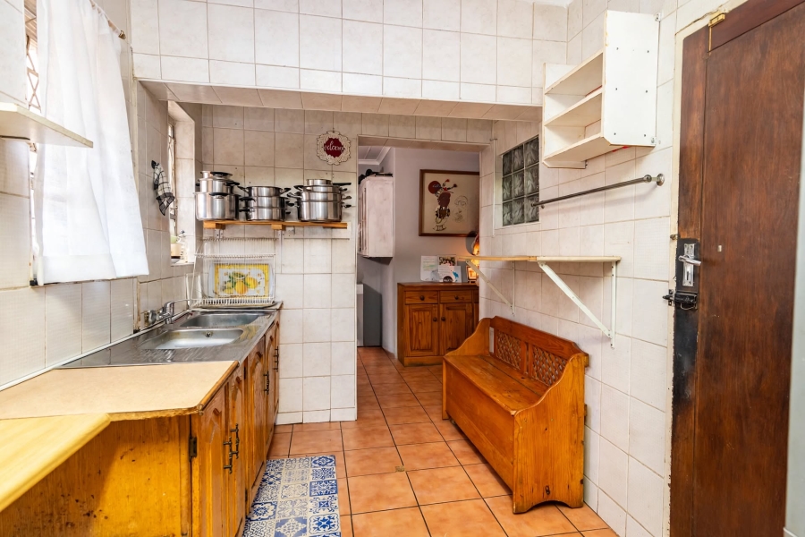 4 Bedroom Property for Sale in Fleurhof Gauteng