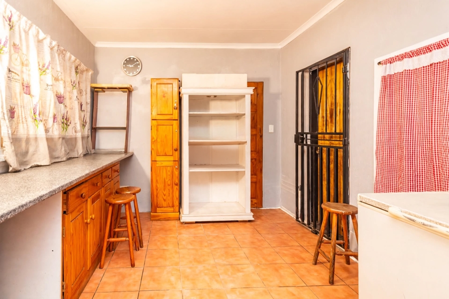 4 Bedroom Property for Sale in Fleurhof Gauteng