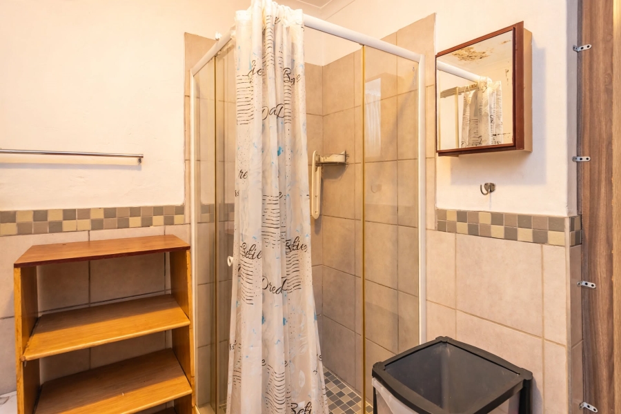 4 Bedroom Property for Sale in Fleurhof Gauteng