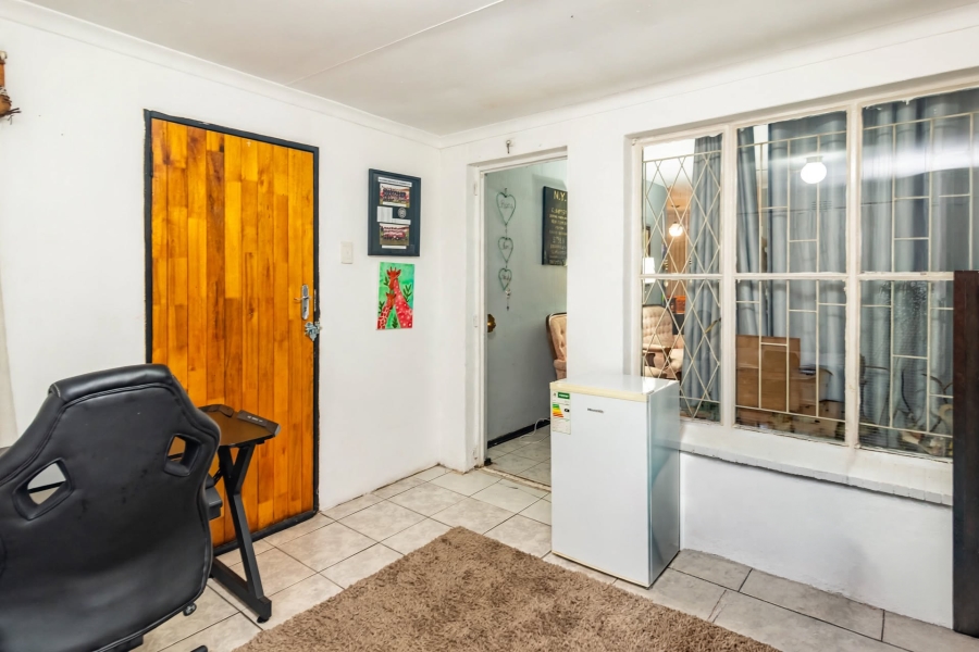 4 Bedroom Property for Sale in Fleurhof Gauteng