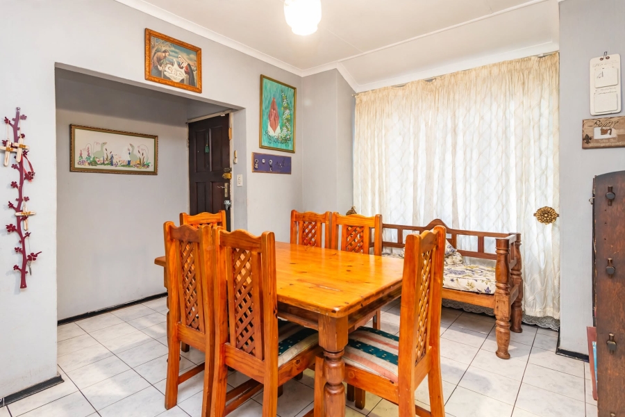 4 Bedroom Property for Sale in Fleurhof Gauteng