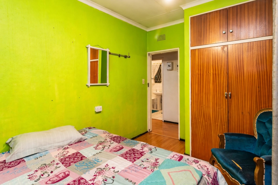 4 Bedroom Property for Sale in Fleurhof Gauteng