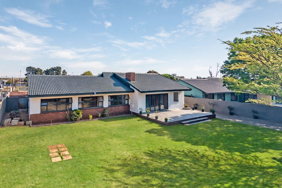 4 Bedroom Property for Sale in Horison Park Gauteng