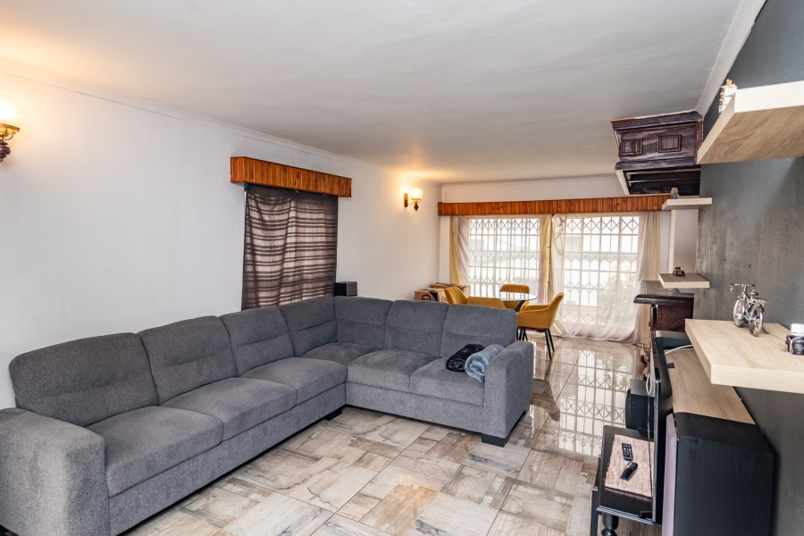 3 Bedroom Property for Sale in Florida North Gauteng