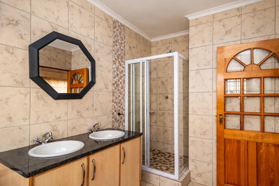 3 Bedroom Property for Sale in Florida North Gauteng