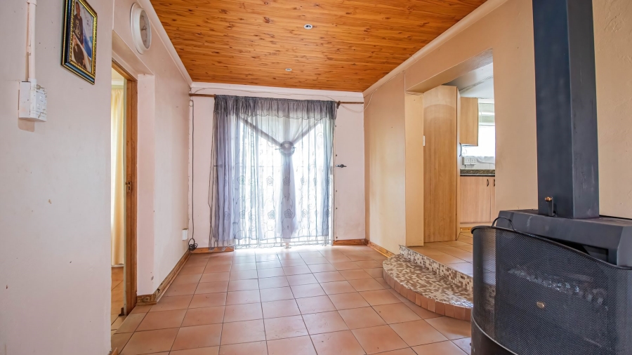 3 Bedroom Property for Sale in Walker Fruit Farms Gauteng
