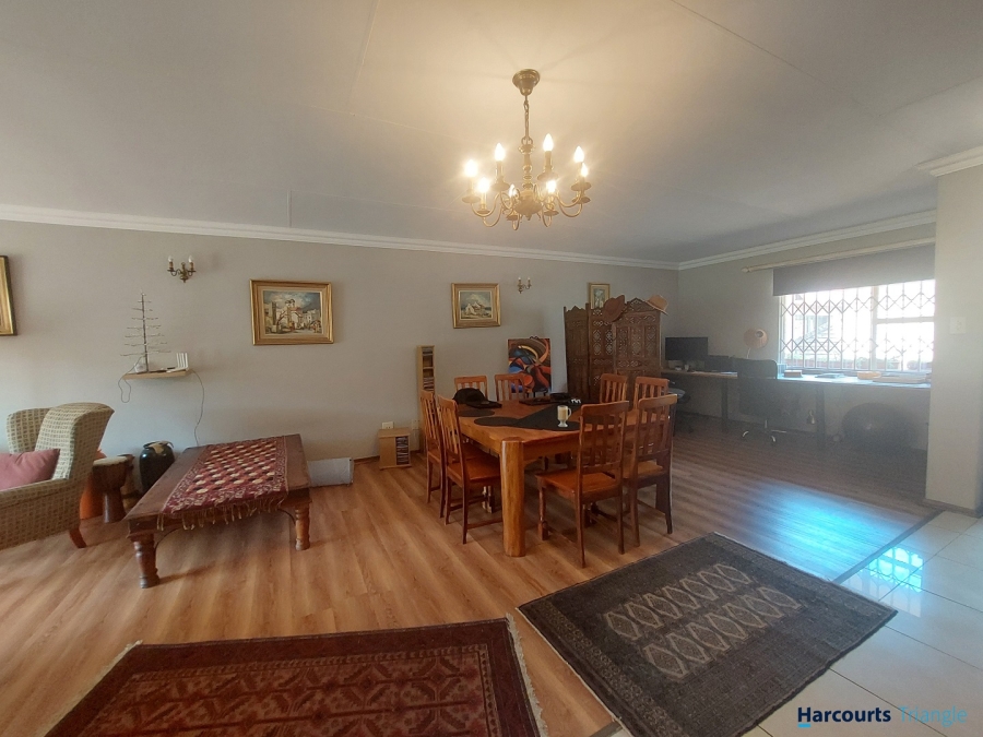 3 Bedroom Property for Sale in Three Rivers Proper Gauteng