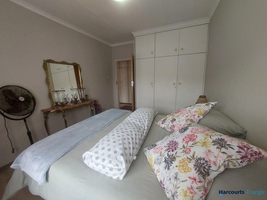 3 Bedroom Property for Sale in Three Rivers Proper Gauteng