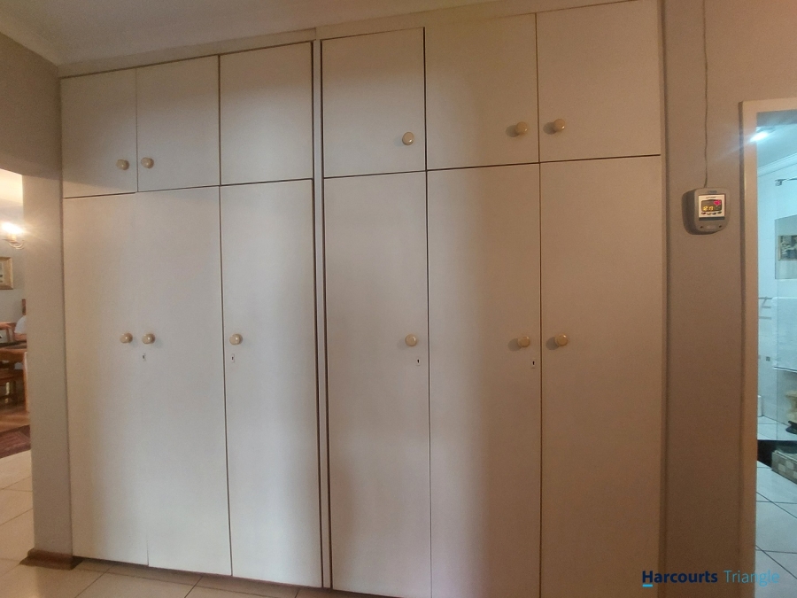 3 Bedroom Property for Sale in Three Rivers Proper Gauteng