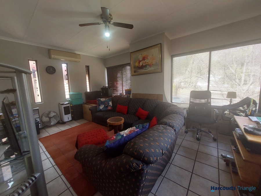 3 Bedroom Property for Sale in Three Rivers Proper Gauteng