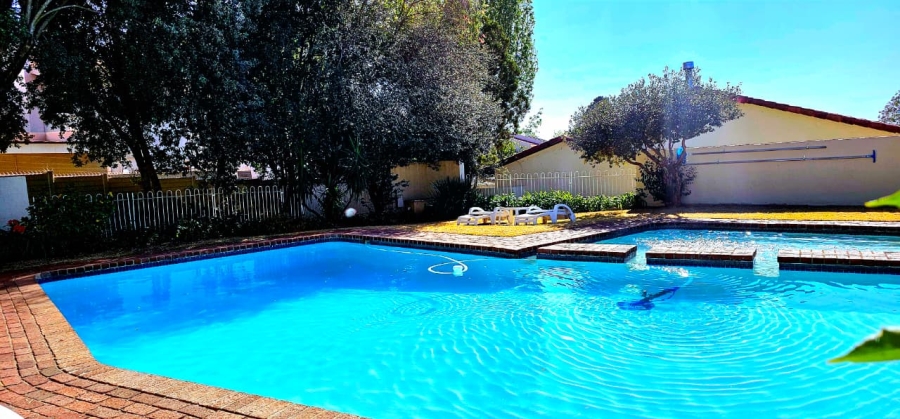 3 Bedroom Property for Sale in Sandown Gauteng