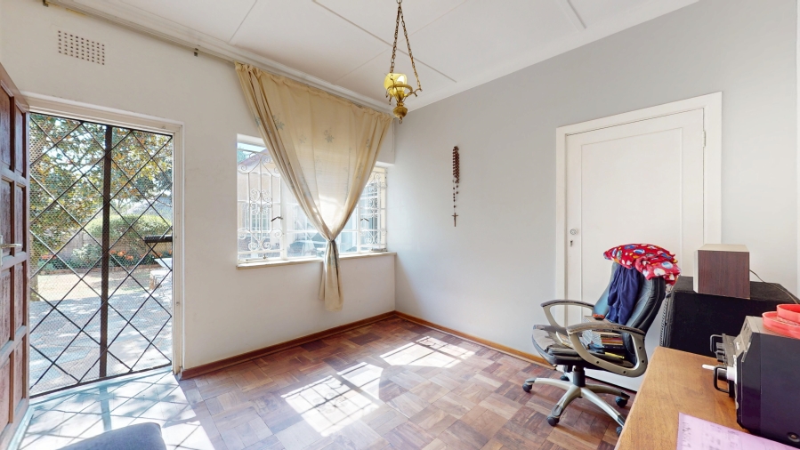 5 Bedroom Property for Sale in Lambton Gauteng