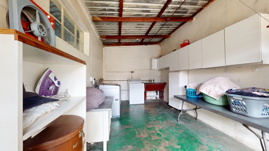 5 Bedroom Property for Sale in Lambton Gauteng