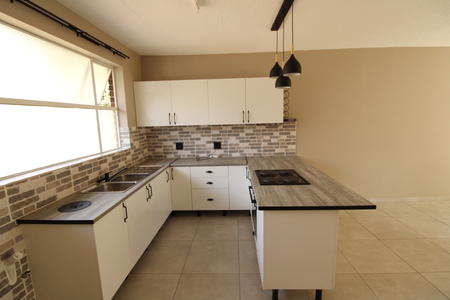 2 Bedroom Property for Sale in Wonderboom South Gauteng