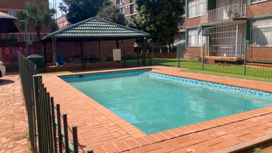 2 Bedroom Property for Sale in Wonderboom South Gauteng