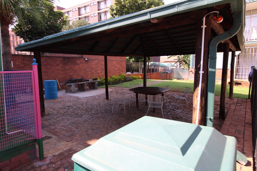 2 Bedroom Property for Sale in Wonderboom South Gauteng