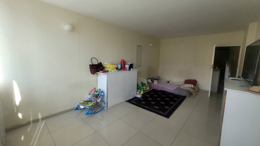 2 Bedroom Property for Sale in Sunnyside Gauteng